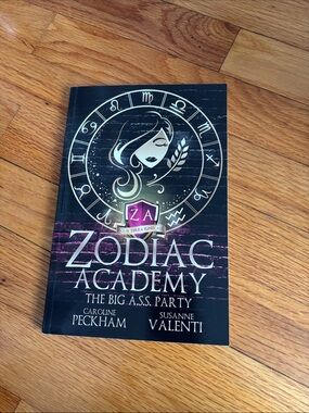 Zodiac Academy: The Big A.S.S. Party - Paperback Book